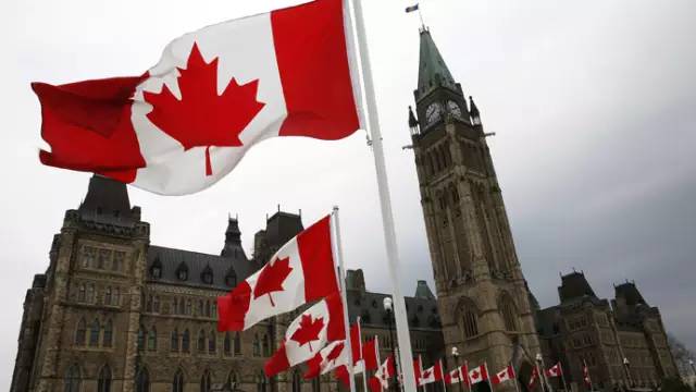 加拿大一移民公司出事，90中国人被拒绝入境 6千万打水漂
